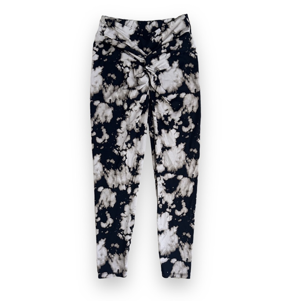 LiCi Fit “Duality” High Waisted Scrunch leggings size L